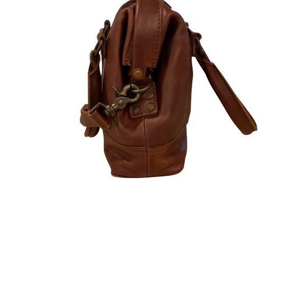 Love 41 Gladstone bag by Saddlebag Leather CO. - Picture 5 of 16